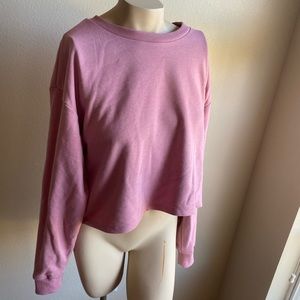 Pink long sleeve workout crop sweatshirt